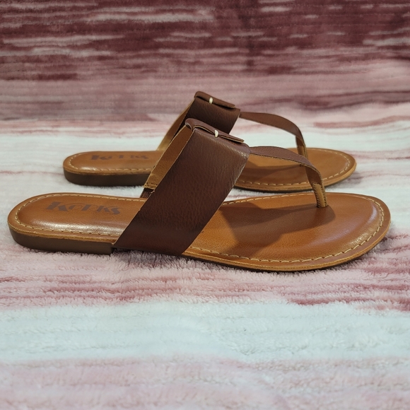 Korks By Kork-Ease Dawn Thong Flat Sandal - Picture 3 of 9